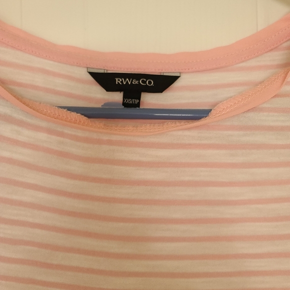 RW&CO. White/Pink Striped Tshirt. XXS. - Picture 3 of 3